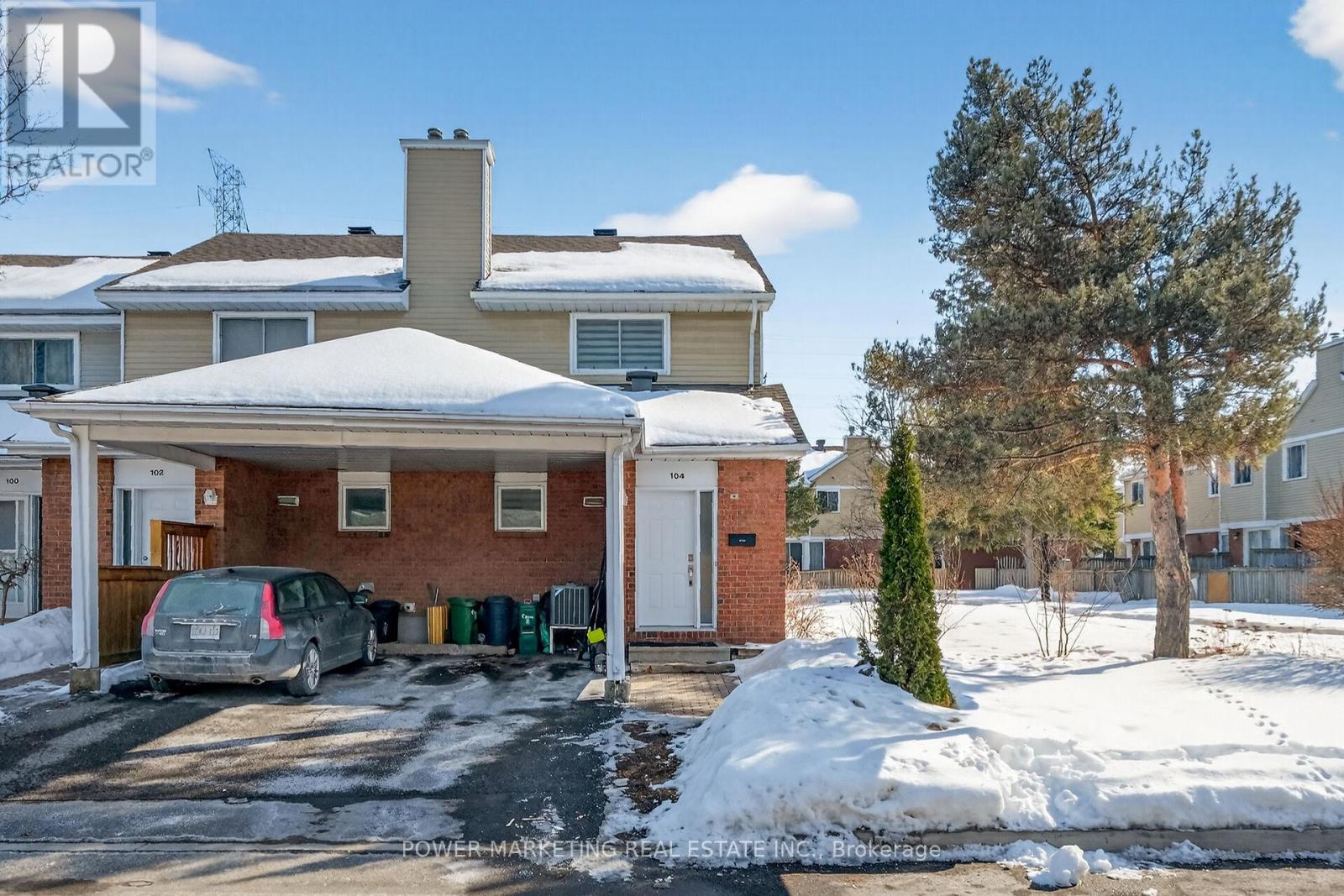 104 BANNERHILL, Ottawa, Ontario