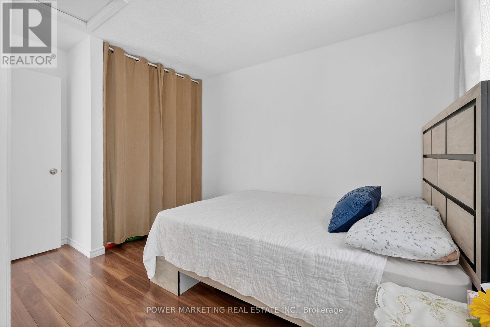 104 Bannerhill, Ottawa, Ontario  K1V 0T4 - Photo 22 - X12805332