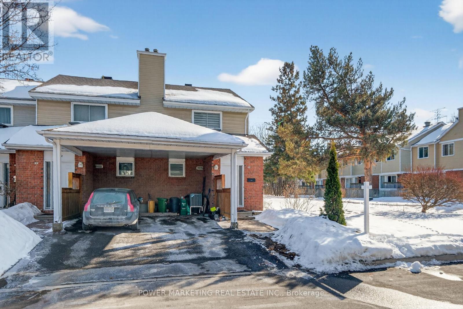 104 Bannerhill, Ottawa, Ontario  K1V 0T4 - Photo 3 - X12805332