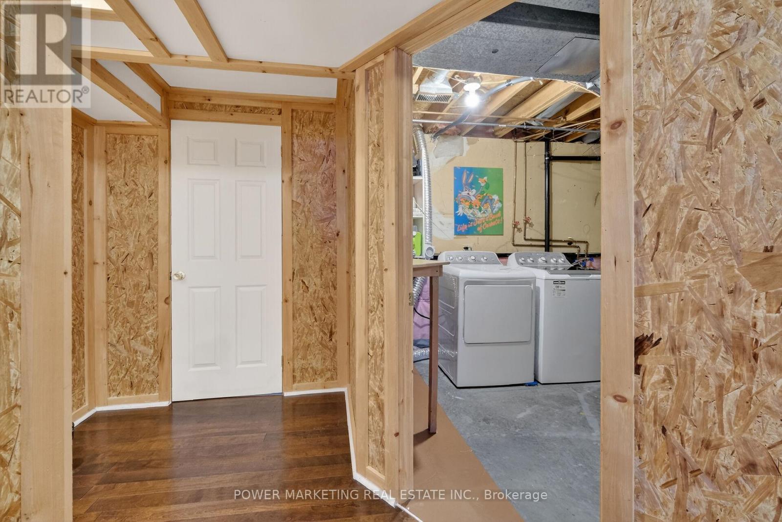 104 Bannerhill, Ottawa, Ontario  K1V 0T4 - Photo 30 - X12805332