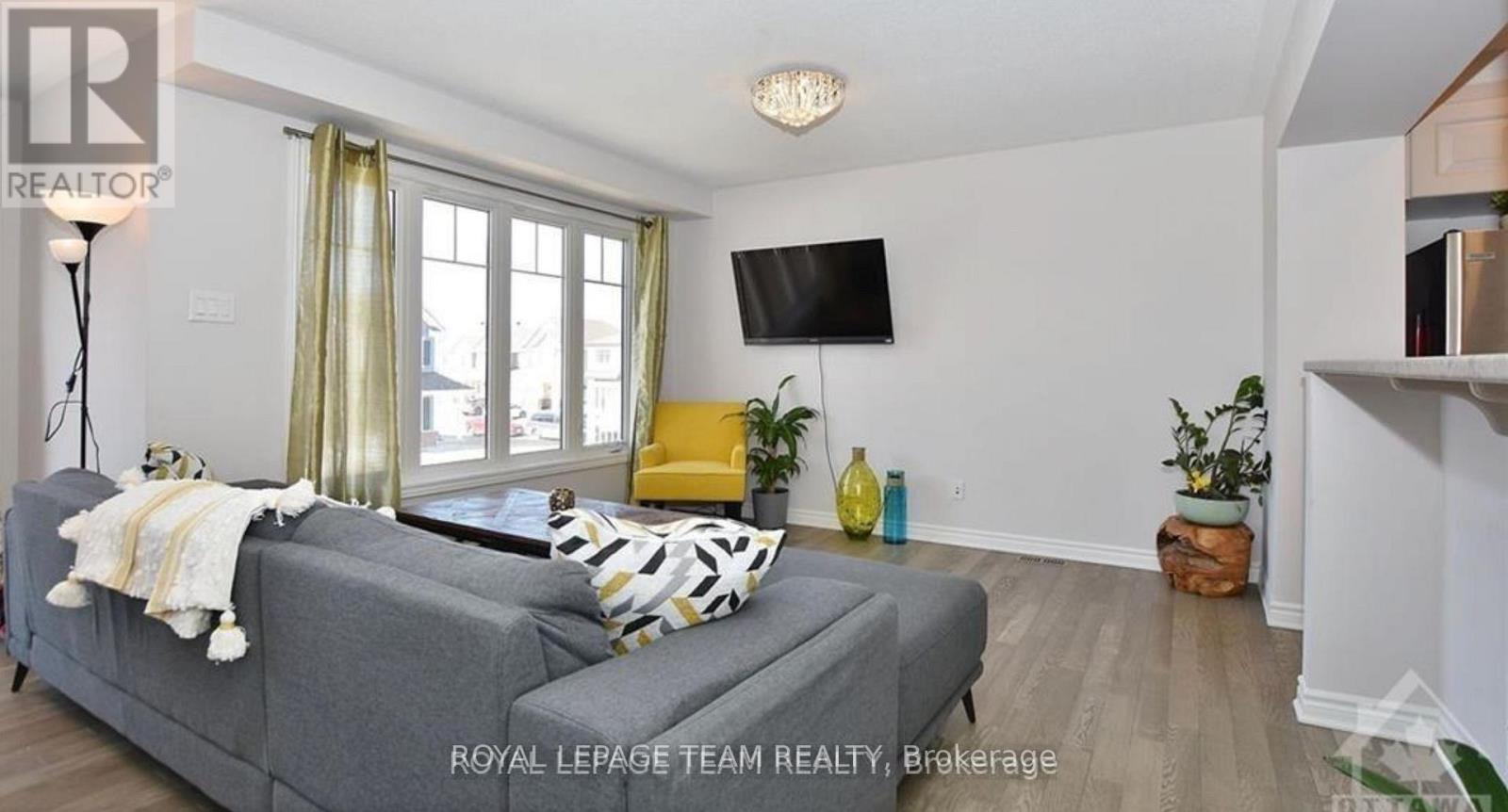 707 Juneberry Lane, Ottawa, Ontario  K2V 0C1 - Photo 13 - X12805388