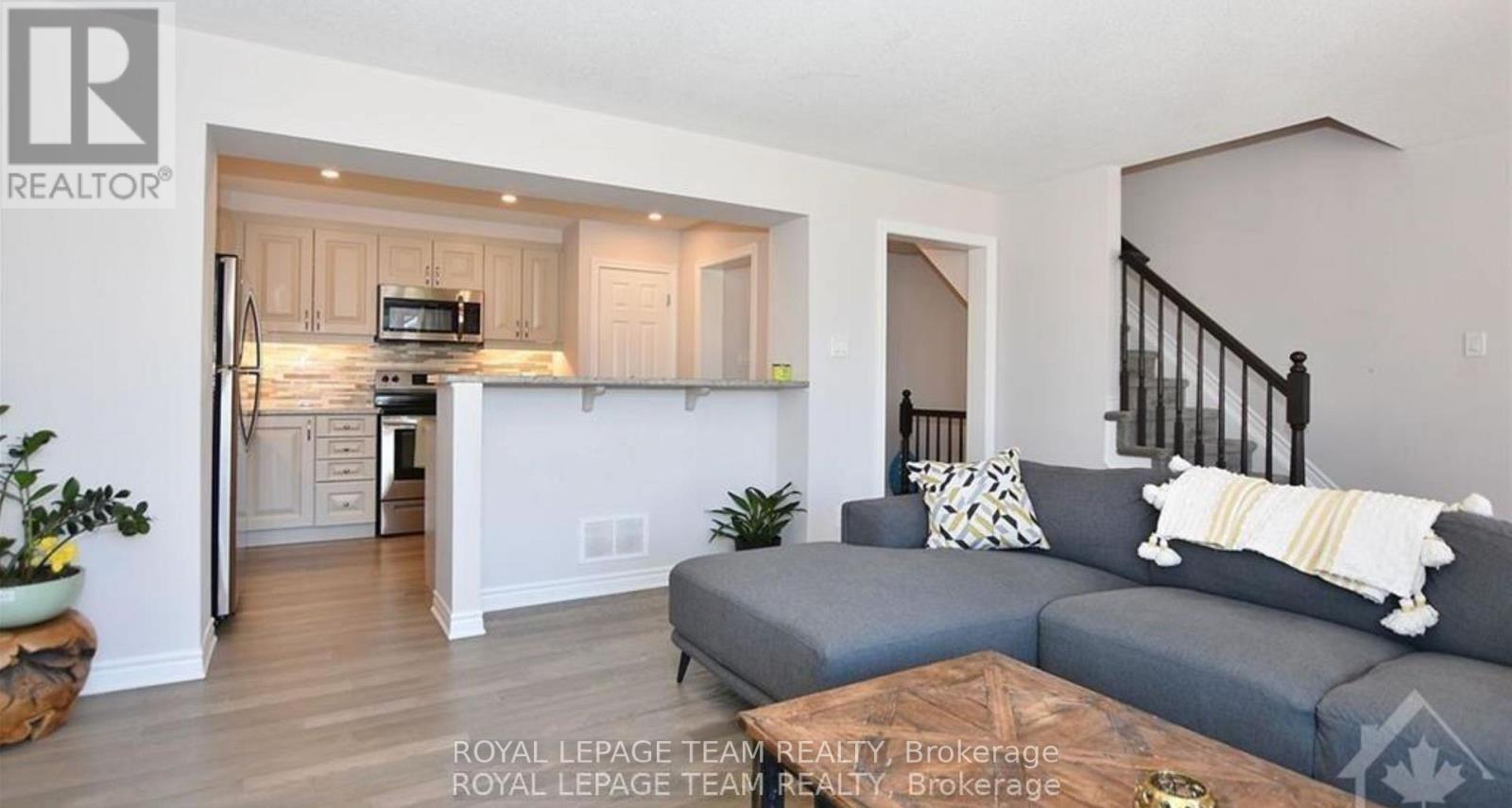 707 Juneberry Lane, Ottawa, Ontario  K2V 0C1 - Photo 14 - X12805388