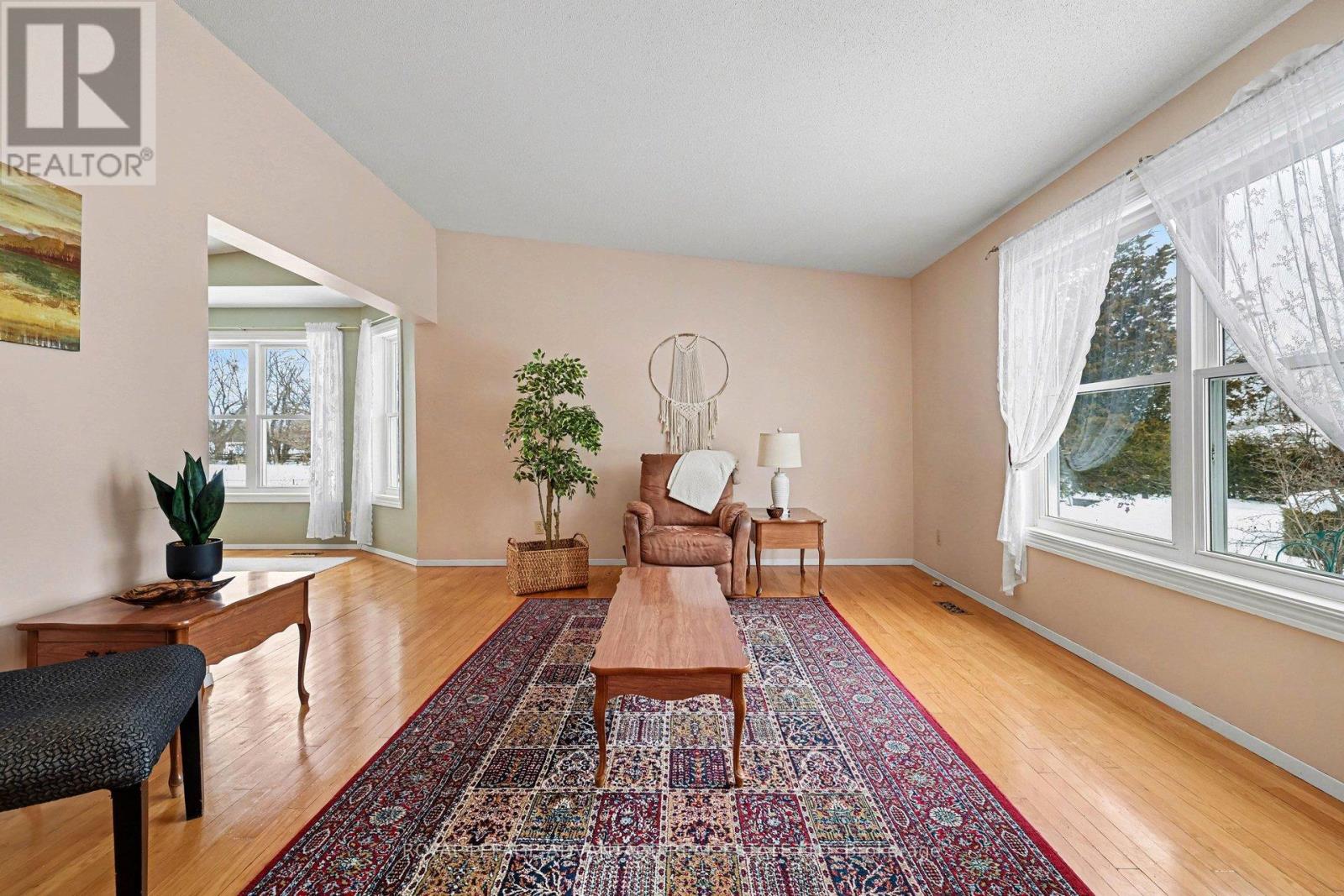 4 Otterdale Crescent E, Rideau Lakes, Ontario  K7A 0J4 - Photo 4 - X12803260