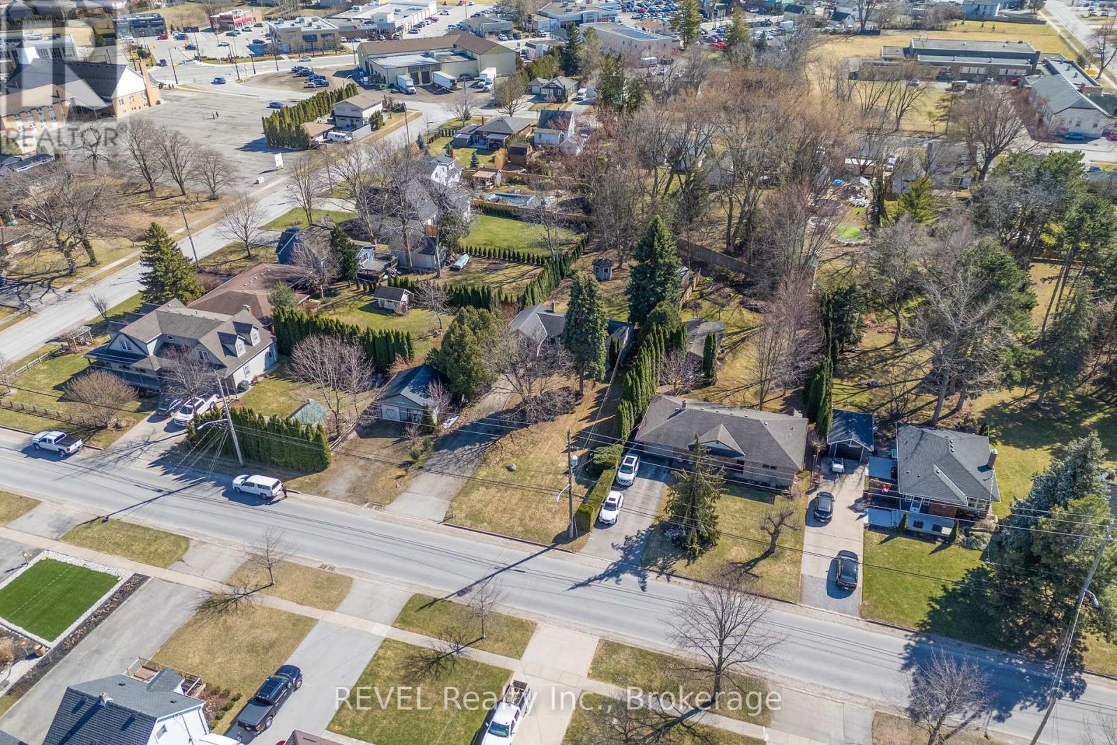 639 Penner Street, Niagara-On-The-Lake, Ontario  L0S 1T0 - Photo 34 - X12805242