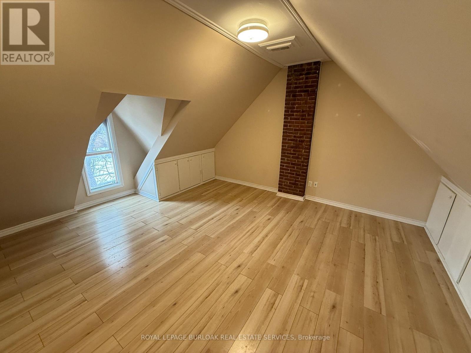 446 Plains Road E, Burlington, Ontario  L7T 2E1 - Photo 18 - W12519532