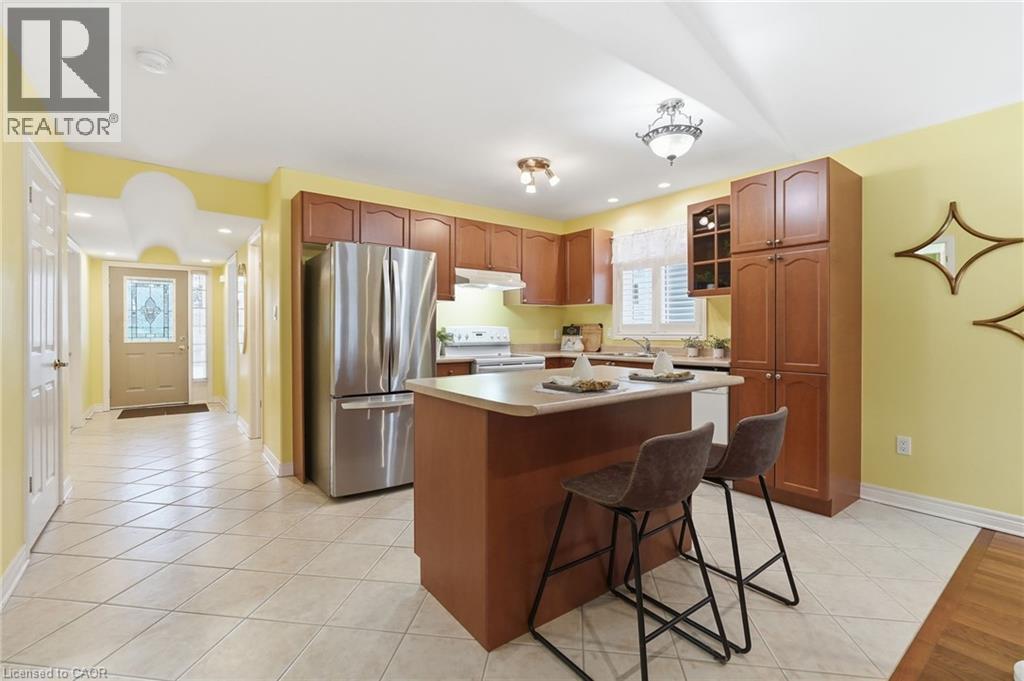 7844 Charnwood Avenue, Niagara Falls, Ontario  L2H 3E2 - Photo 9 - 40805829