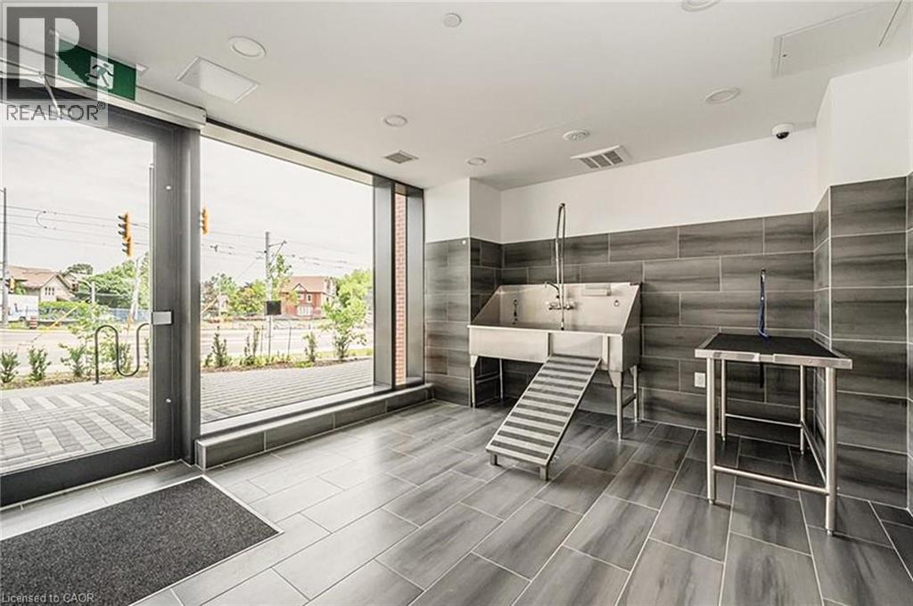 25 Wellington Street S Unit# 3611, Kitchener, Ontario  N2G 0G5 - Photo 29 - 40806335