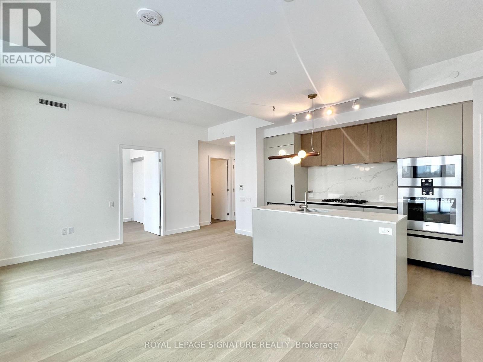 Ph802 - 1720 Bayview Avenue, Toronto, Ontario  M4G 0E5 - Photo 8 - C12805338