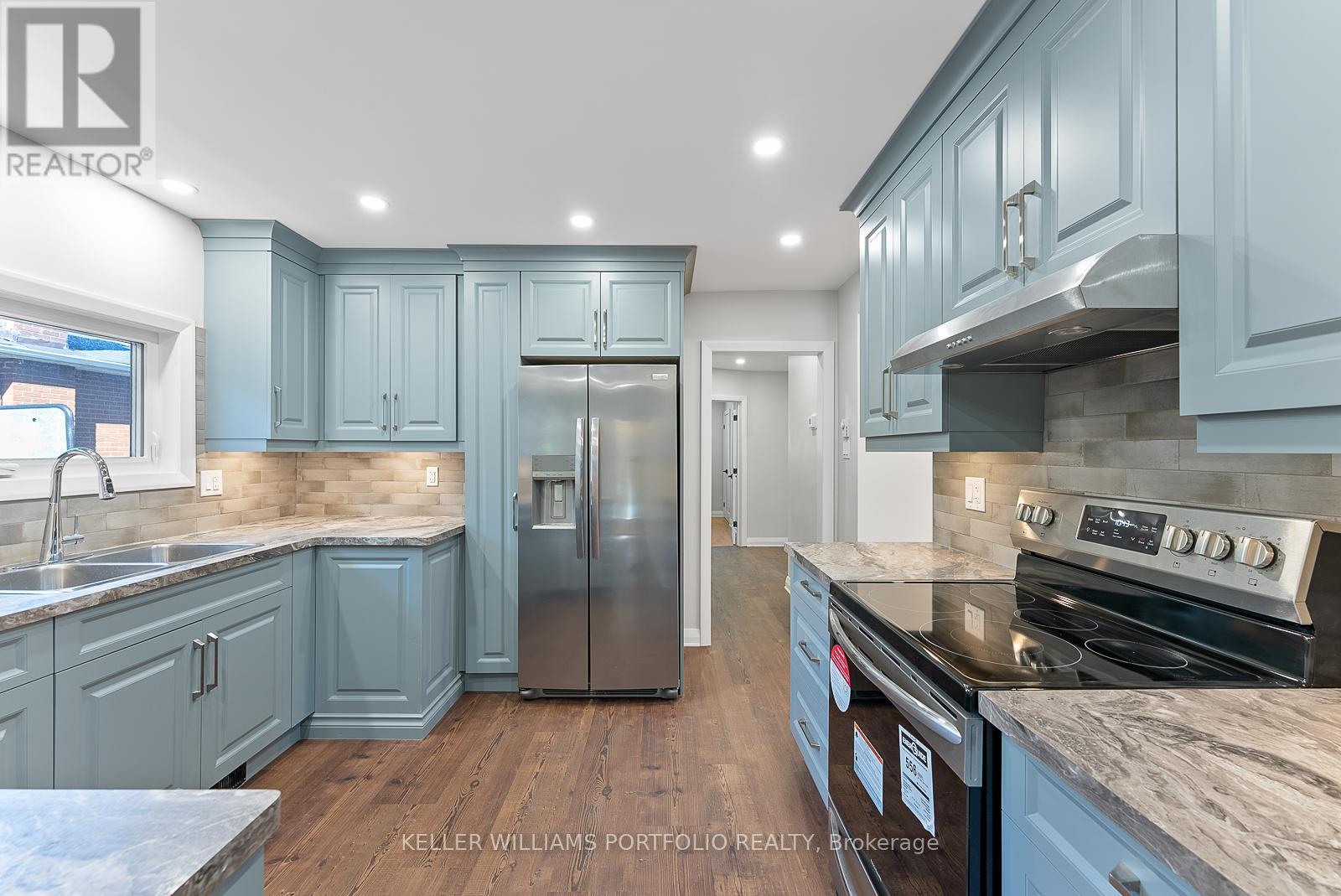 Upper - 32 Gatesview Avenue, Toronto, Ontario  M1J 3G5 - Photo 22 - E12805342