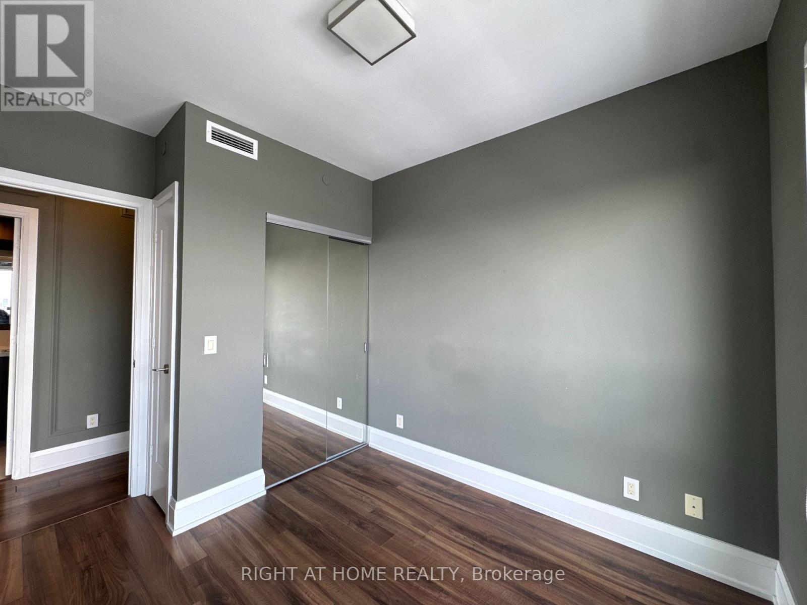 1030 - 120 Harrison Garden Boulevard, Toronto, Ontario  M2N 0H1 - Photo 16 - C12801126