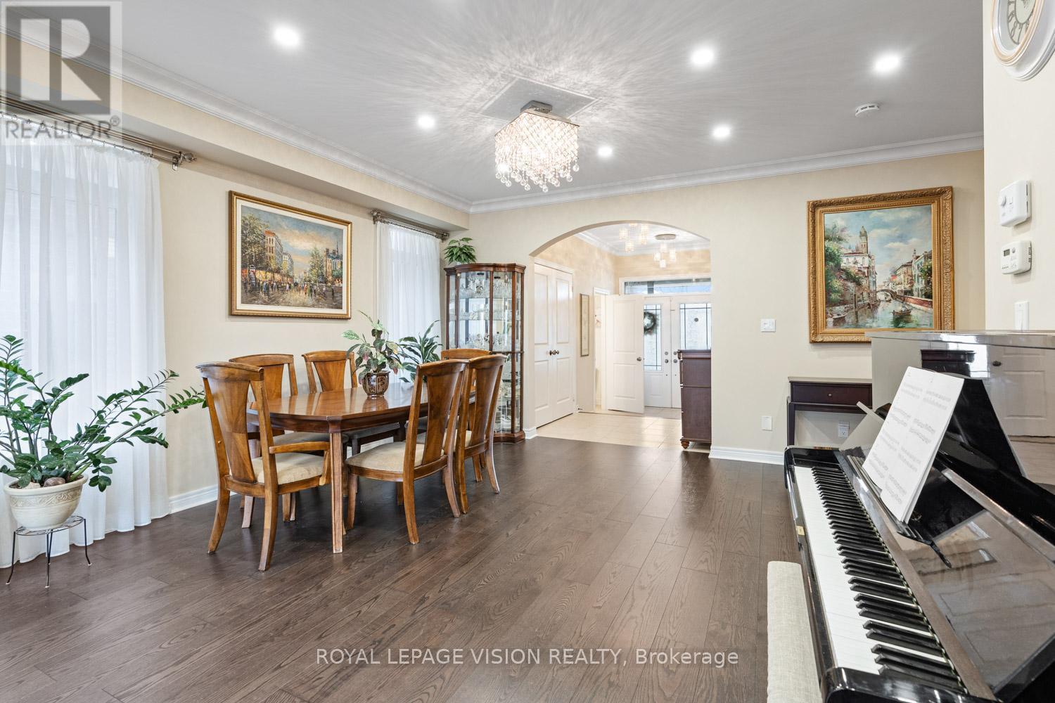 41 Treetops Boulevard, New Tecumseth, Ontario  L9R 0M1 - Photo 16 - N12655124