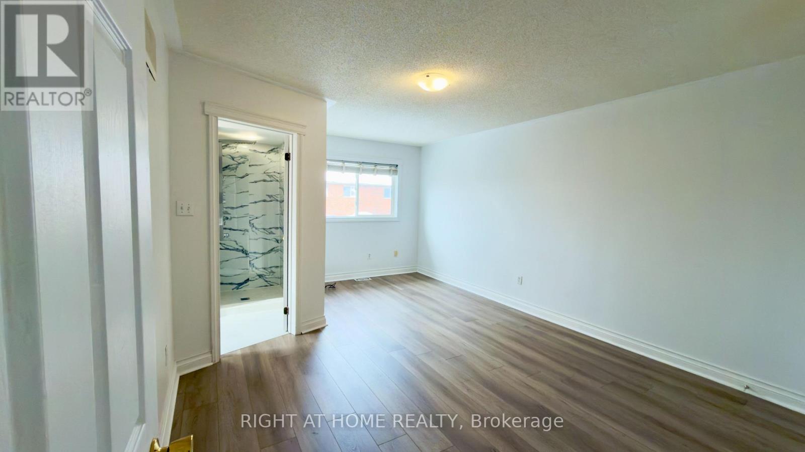 3801 Forest Bluff Crescent, Mississauga, Ontario  L5N 7T8 - Photo 22 - W12796446