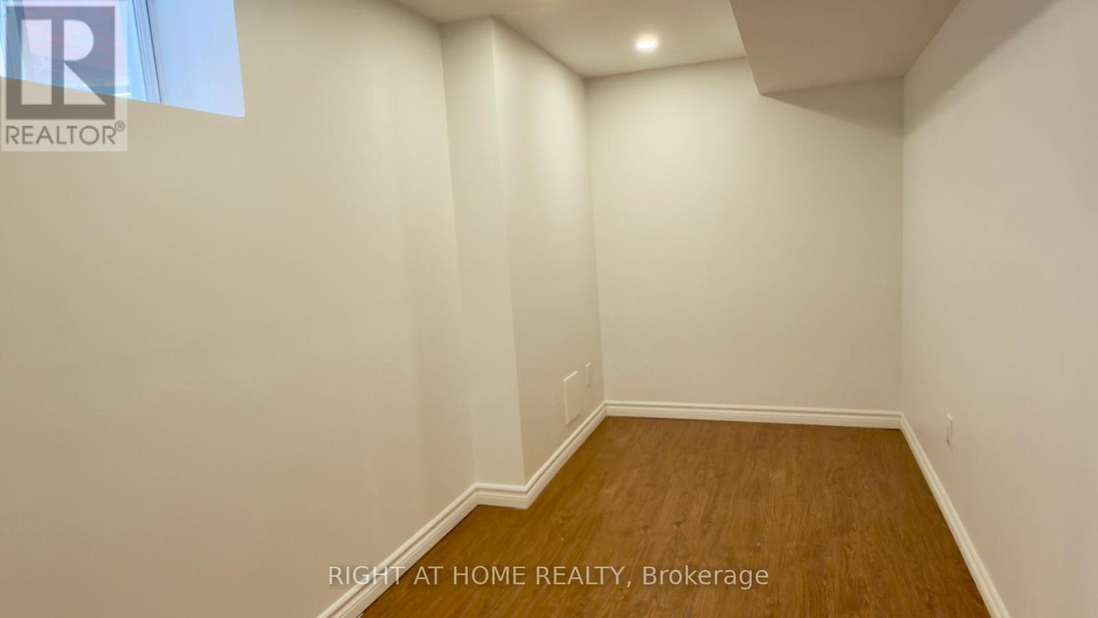 3801 Forest Bluff Crescent, Mississauga, Ontario  L5N 7T8 - Photo 42 - W12796446