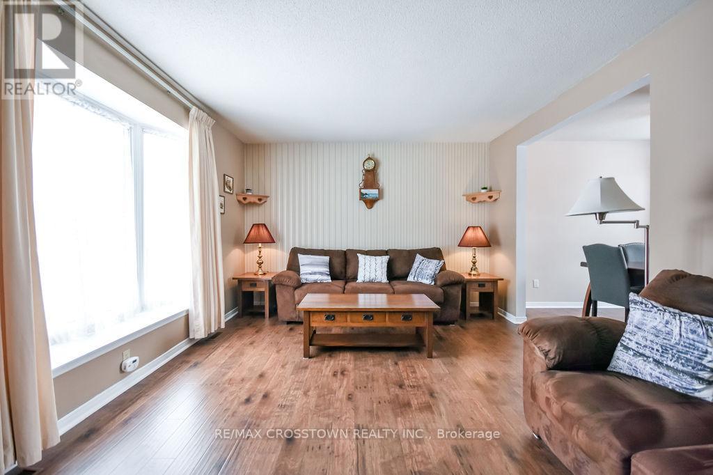 169 Oriole Drive, East Gwillimbury, Ontario  L9N 1G9 - Photo 17 - N12805256