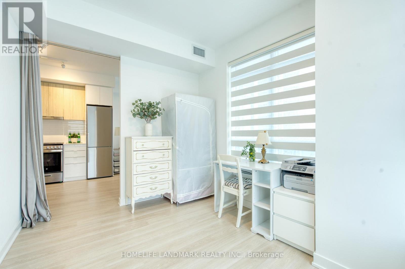 B1505 - 50 Upper Mall Way, Vaughan, Ontario  L4J 0L8 - Photo 16 - N12805274