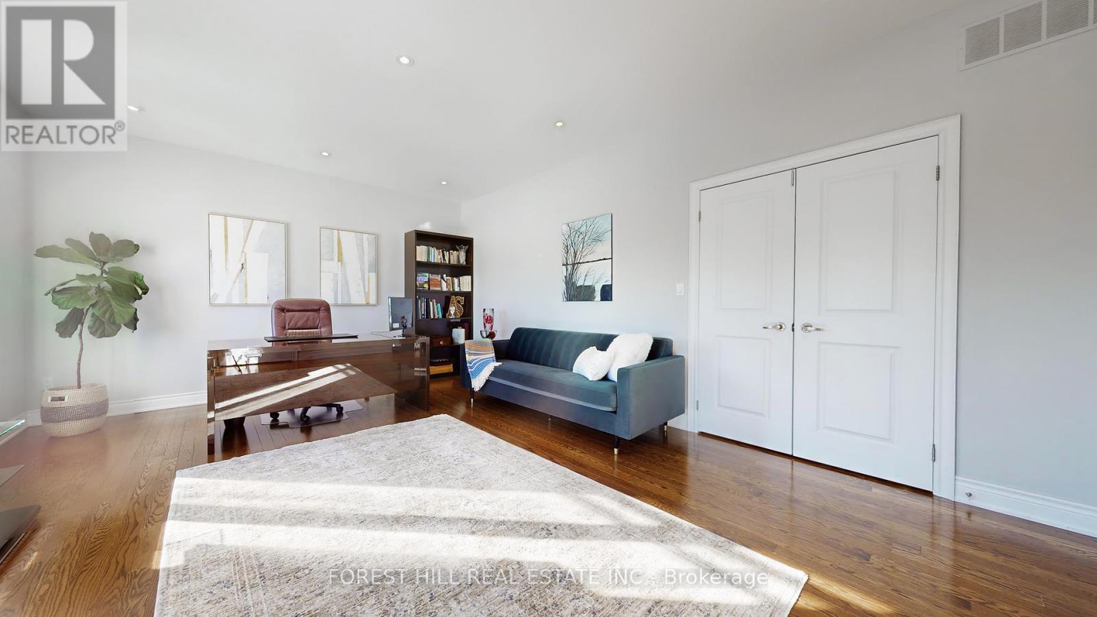 144 Battaglini Avenue, Richmond Hill, Ontario  L4C 0L1 - Photo 38 - N12805280