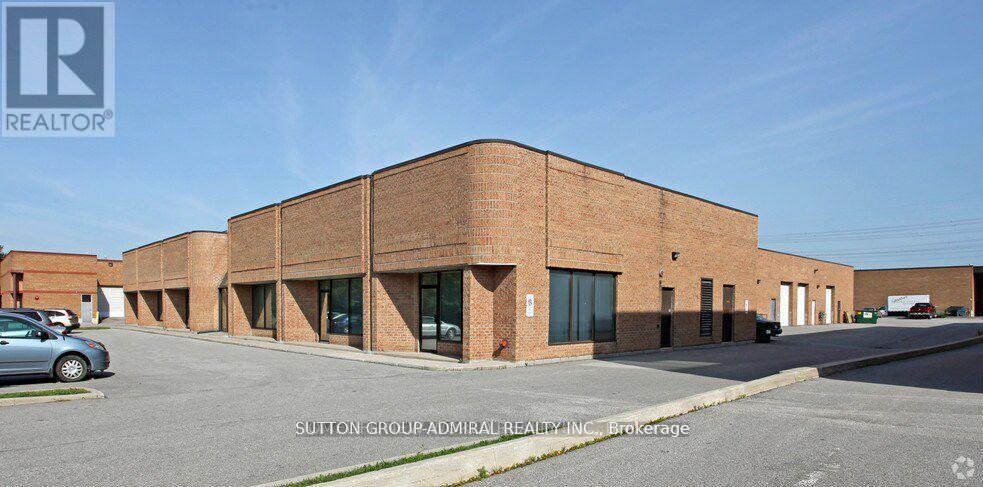 11 - 110 KONRAD CRESCENT, Markham, Ontario