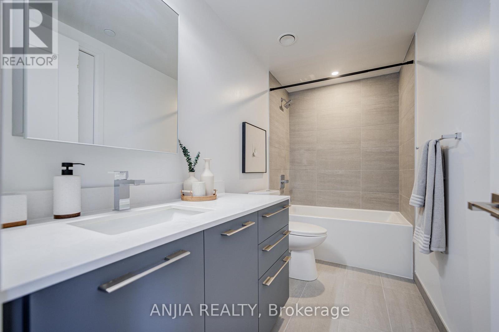 2907 - 18 Water Walk Drive, Markham, Ontario  L3R 6L5 - Photo 16 - N12805398