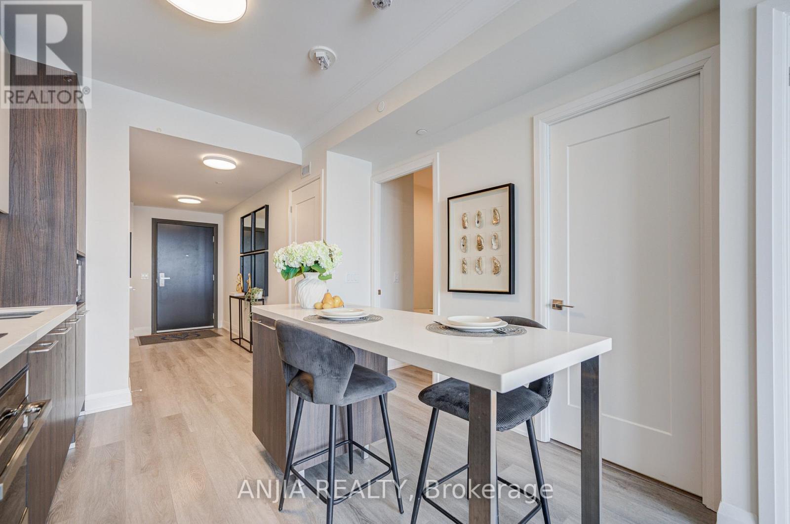 2907 - 18 Water Walk Drive, Markham, Ontario  L3R 6L5 - Photo 7 - N12805398