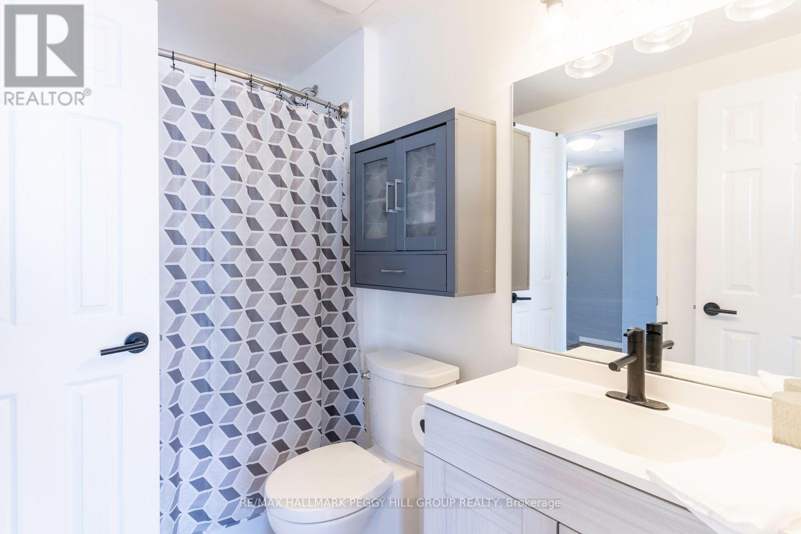 186 Dunsmore Lane, Barrie, Ontario  L4M 6Z8 - Photo 10 - S12805244