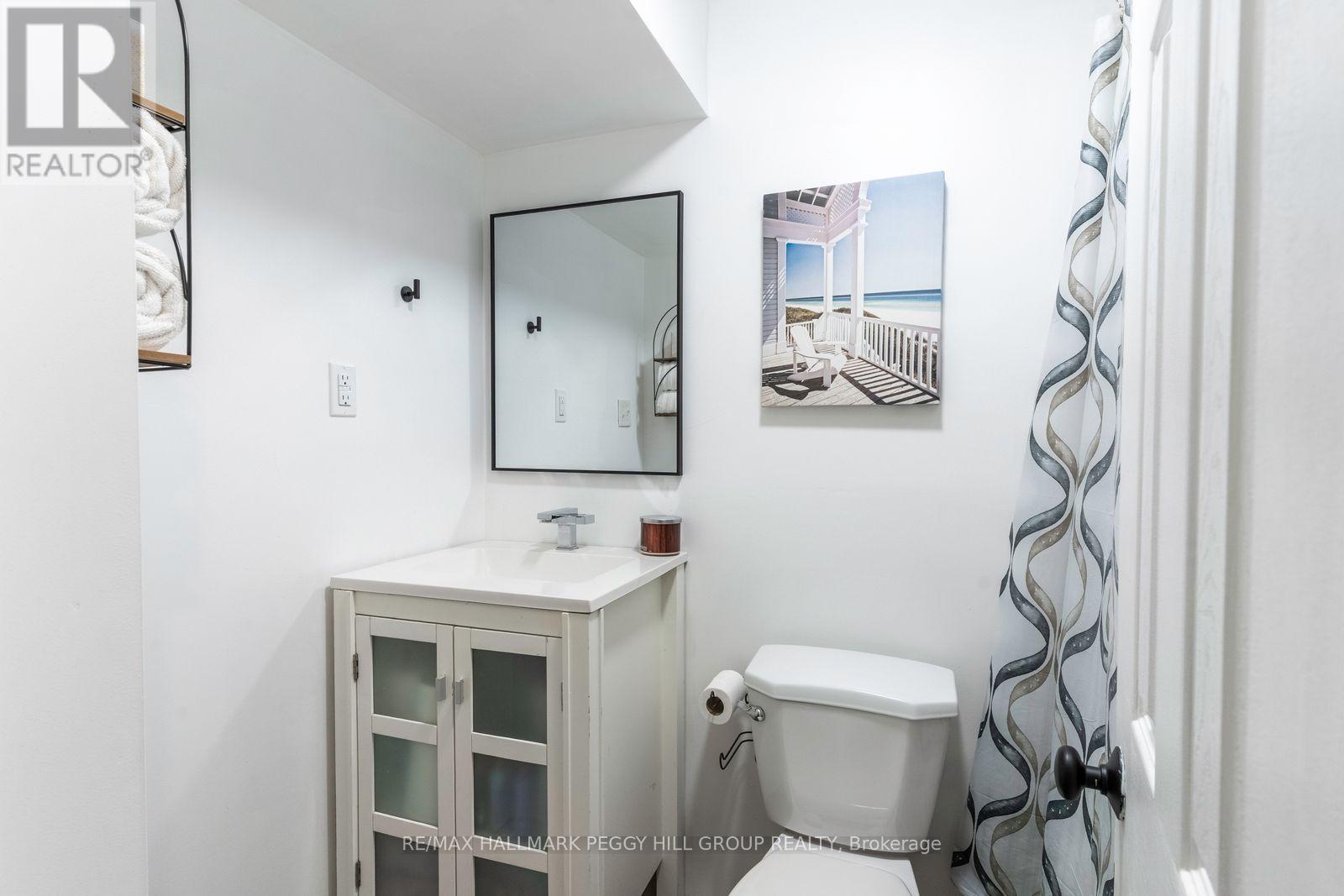 186 Dunsmore Lane, Barrie, Ontario  L4M 6Z8 - Photo 12 - S12805244