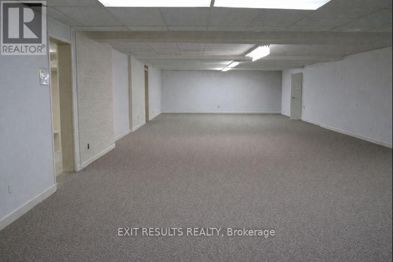 1027 Notre Dame Street, Russell, Ontario  K0A 1W0 - Photo 11 - X12805176