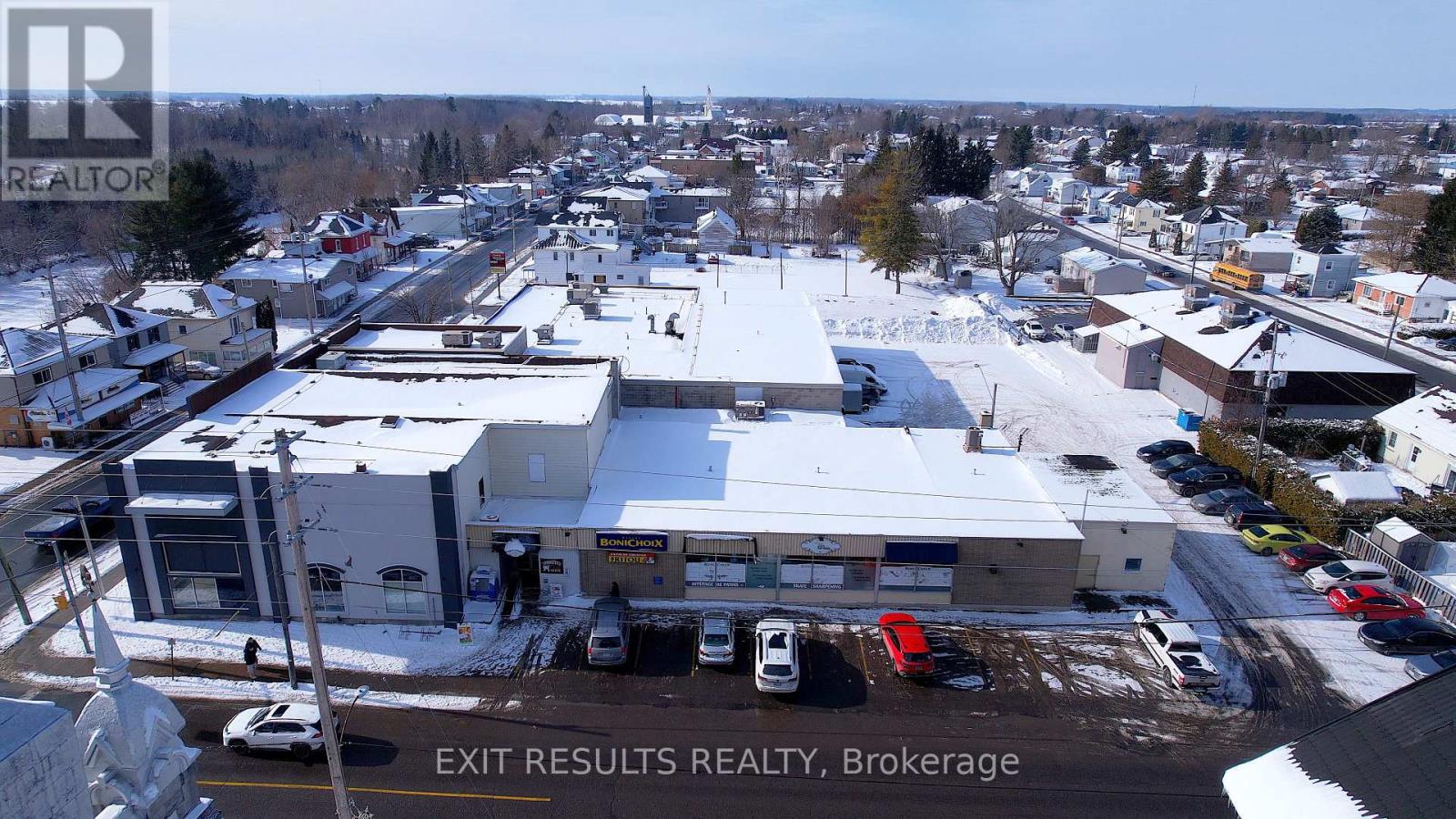 1027 Notre Dame Street, Russell, Ontario  K0A 1W0 - Photo 41 - X12805176