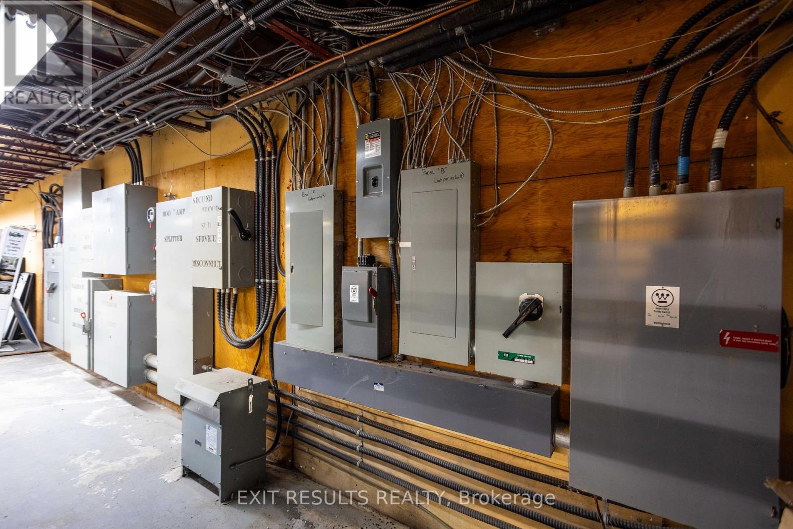 1027 Notre Dame Street, Russell, Ontario  K0A 1W0 - Photo 32 - X12805176