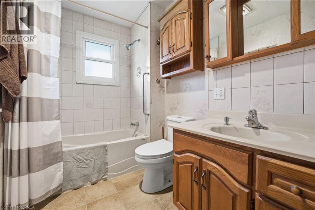 42 Jerseyville Road, Brantford, Ontario  N3T 5M1 - Photo 16 - 40795772