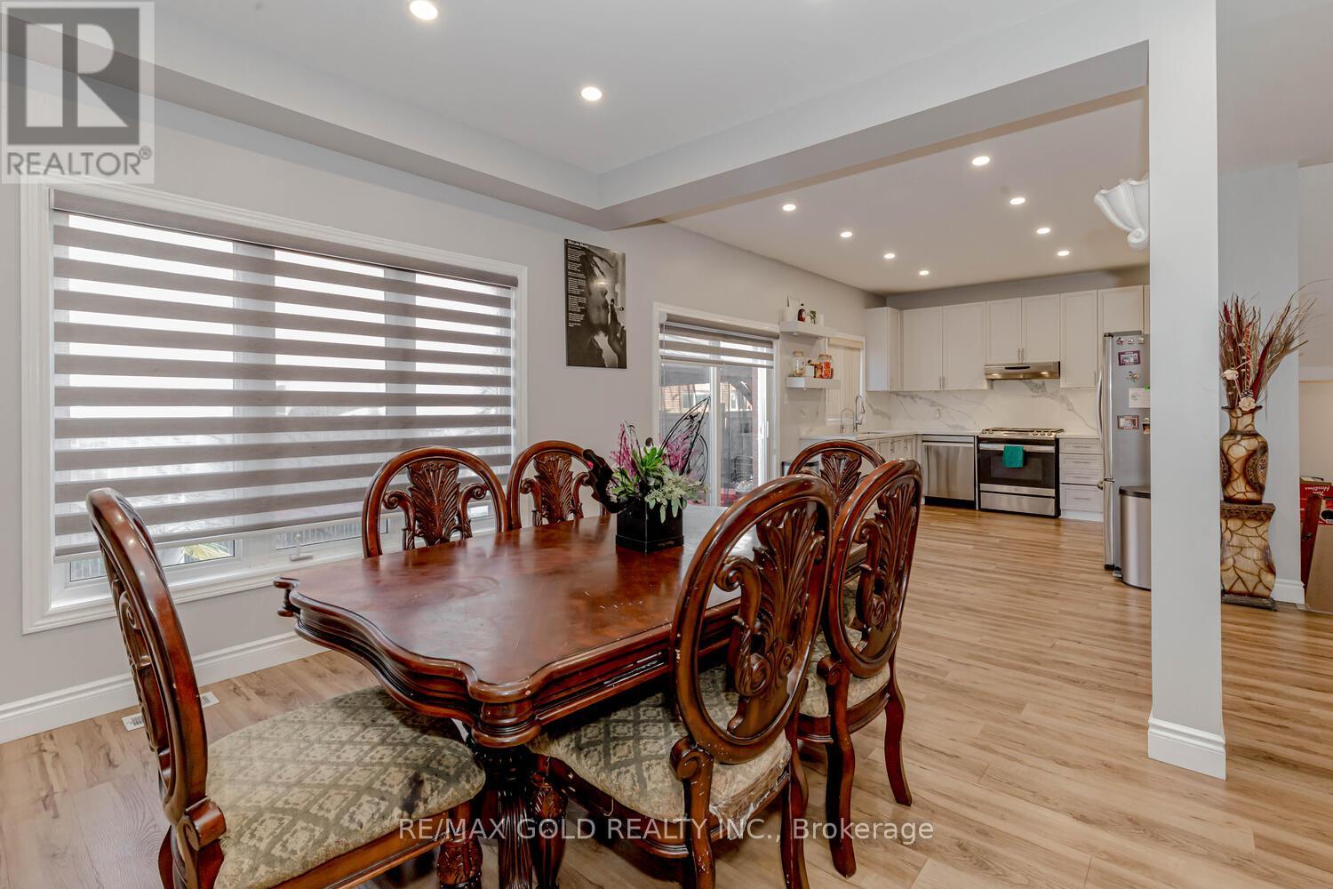 33 Hopecrest Place, Brampton, Ontario  L6R 2V1 - Photo 19 - W12805258