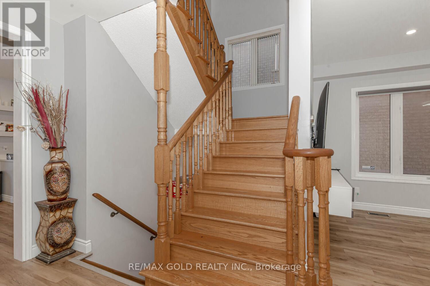 33 Hopecrest Place, Brampton, Ontario  L6R 2V1 - Photo 22 - W12805258