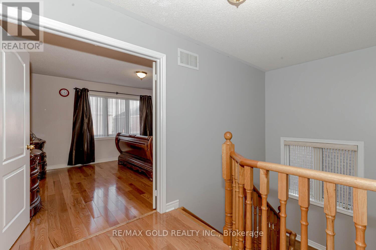 33 Hopecrest Place, Brampton, Ontario  L6R 2V1 - Photo 23 - W12805258