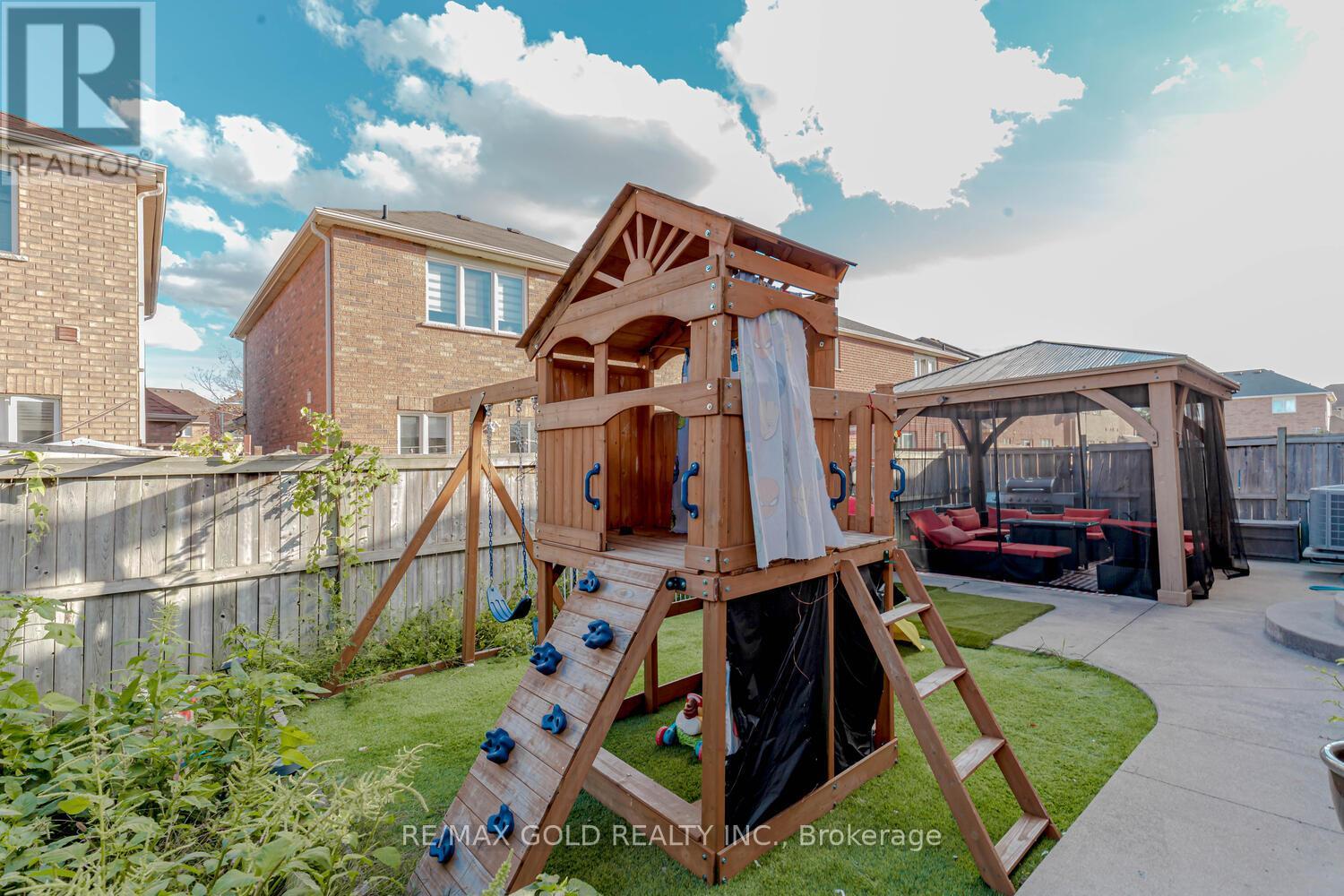 33 Hopecrest Place, Brampton, Ontario  L6R 2V1 - Photo 38 - W12805258