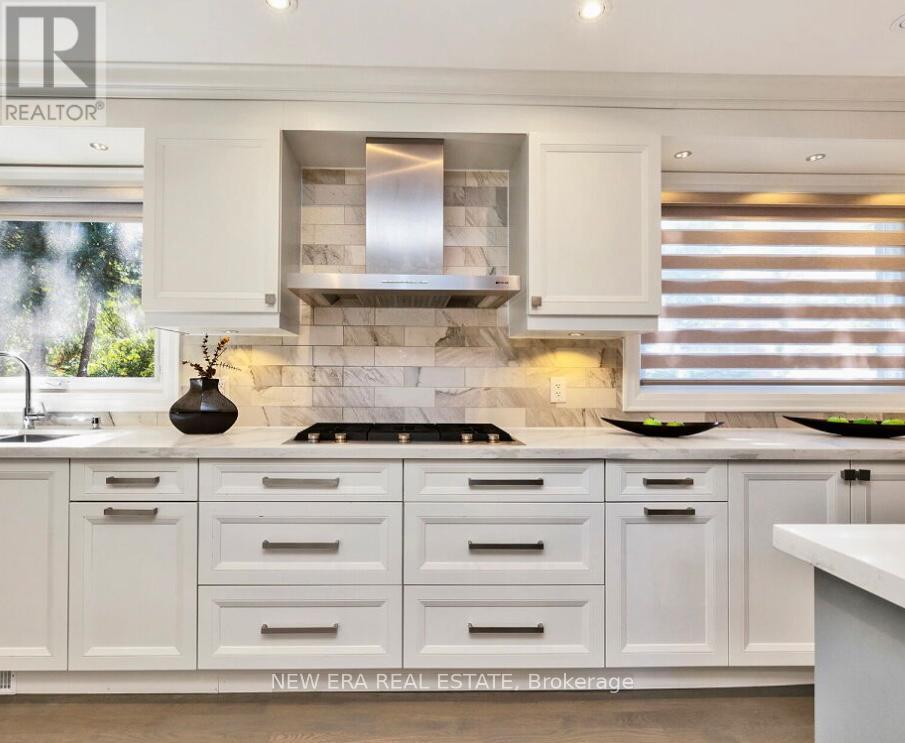 2068 Mississauga Road, Mississauga, Ontario  L5H 2K6 - Photo 17 - W12805348