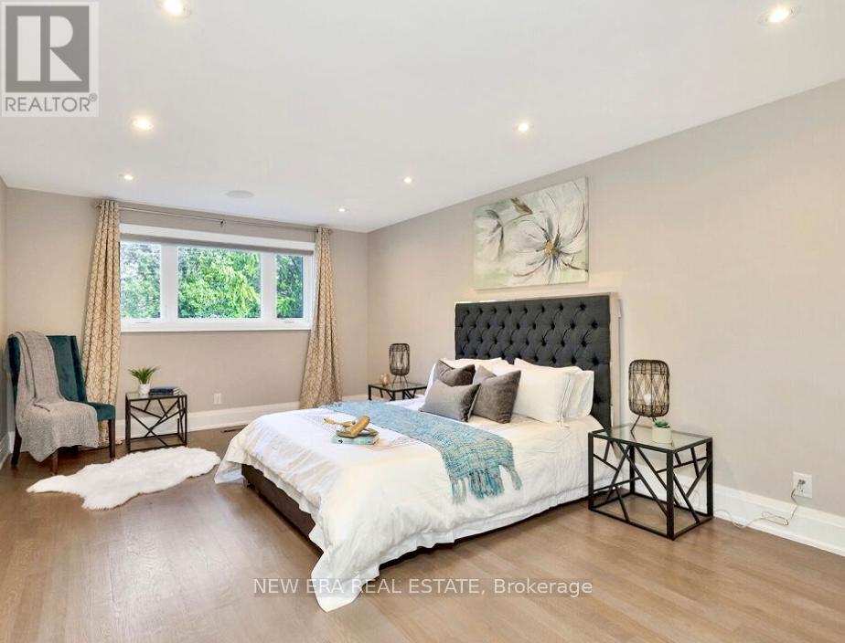 2068 Mississauga Road, Mississauga, Ontario  L5H 2K6 - Photo 20 - W12805348