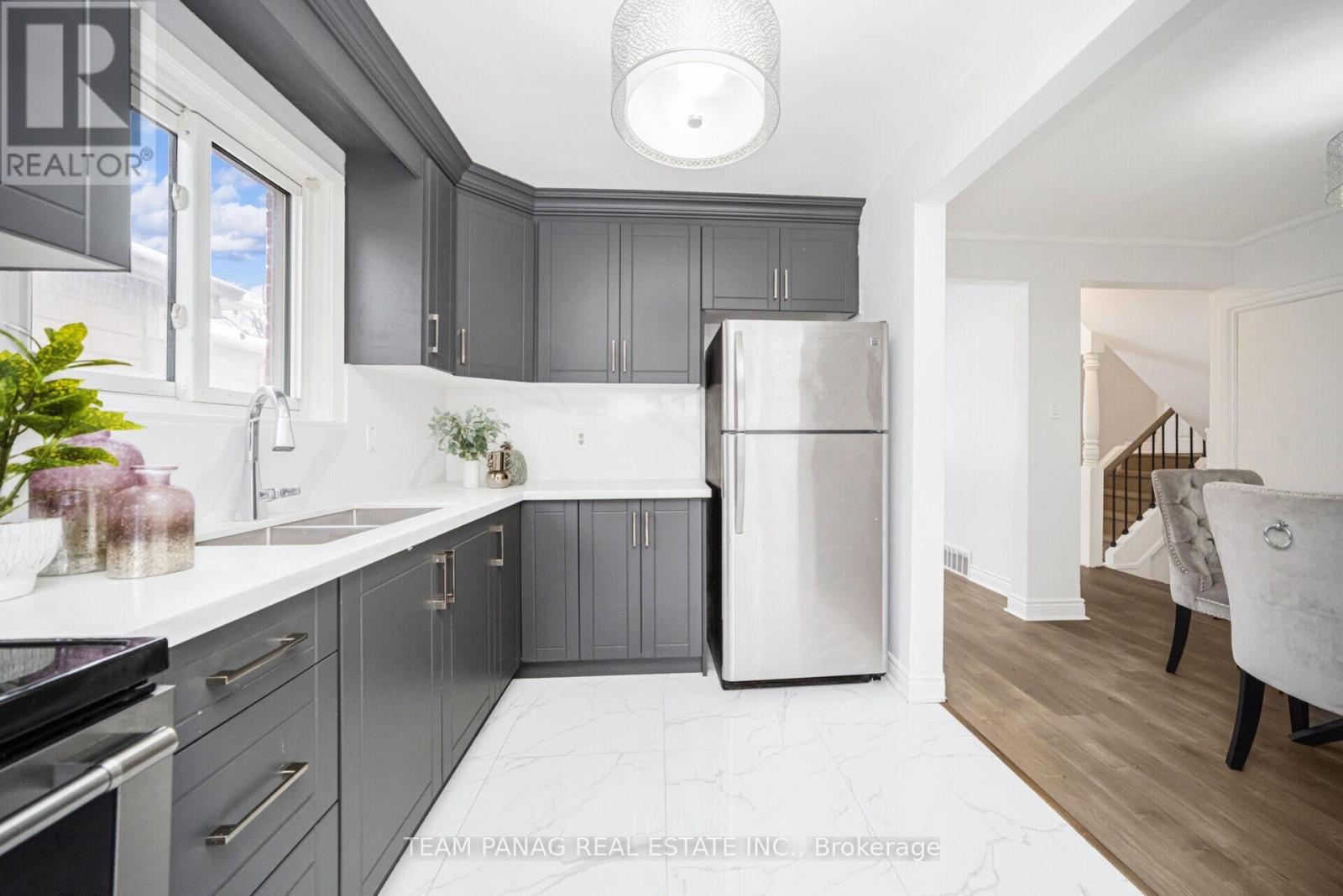 30 Parkway Avenue, Brampton, Ontario  L6X 2G4 - Photo 16 - W12805362