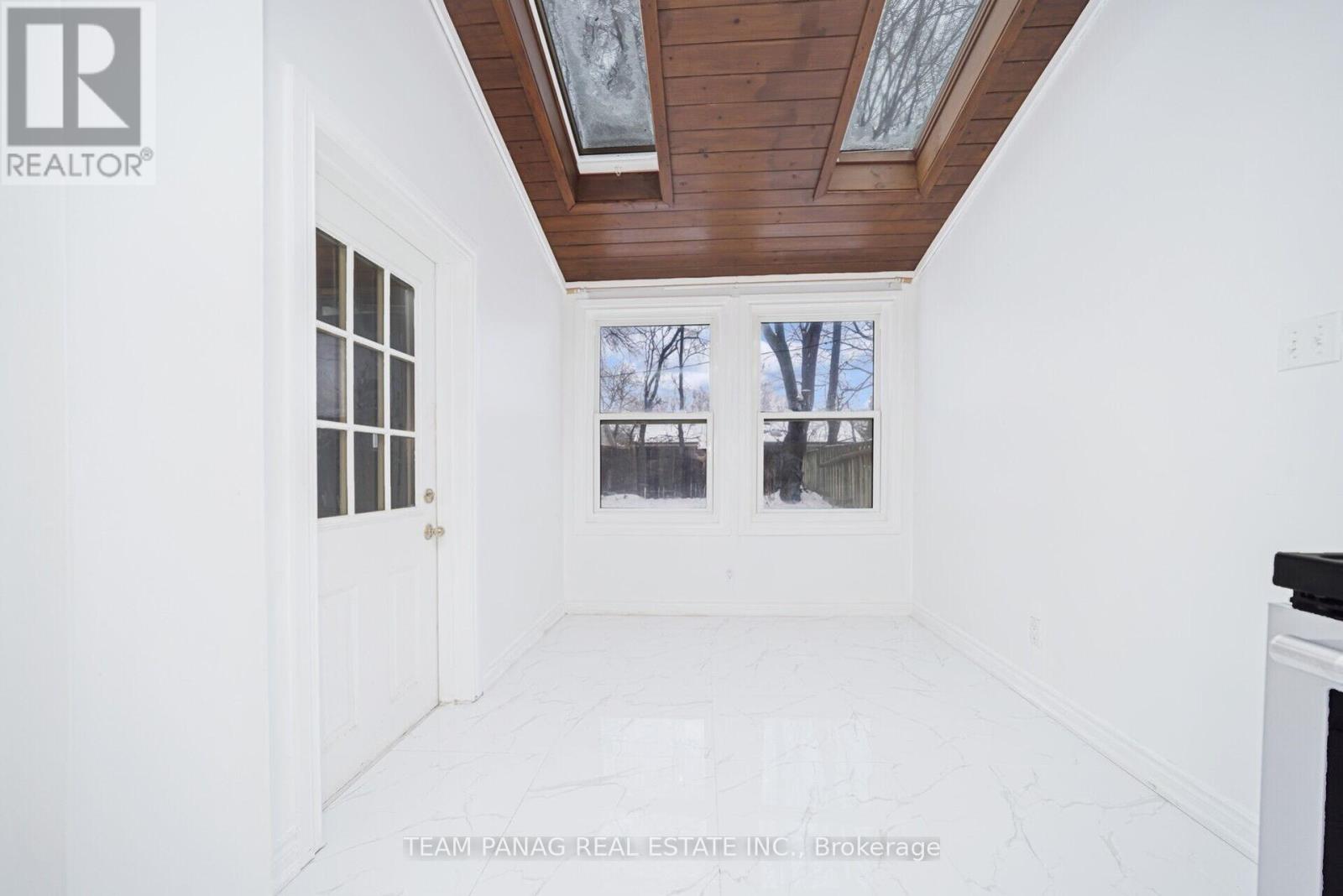 30 Parkway Avenue, Brampton, Ontario  L6X 2G4 - Photo 18 - W12805362