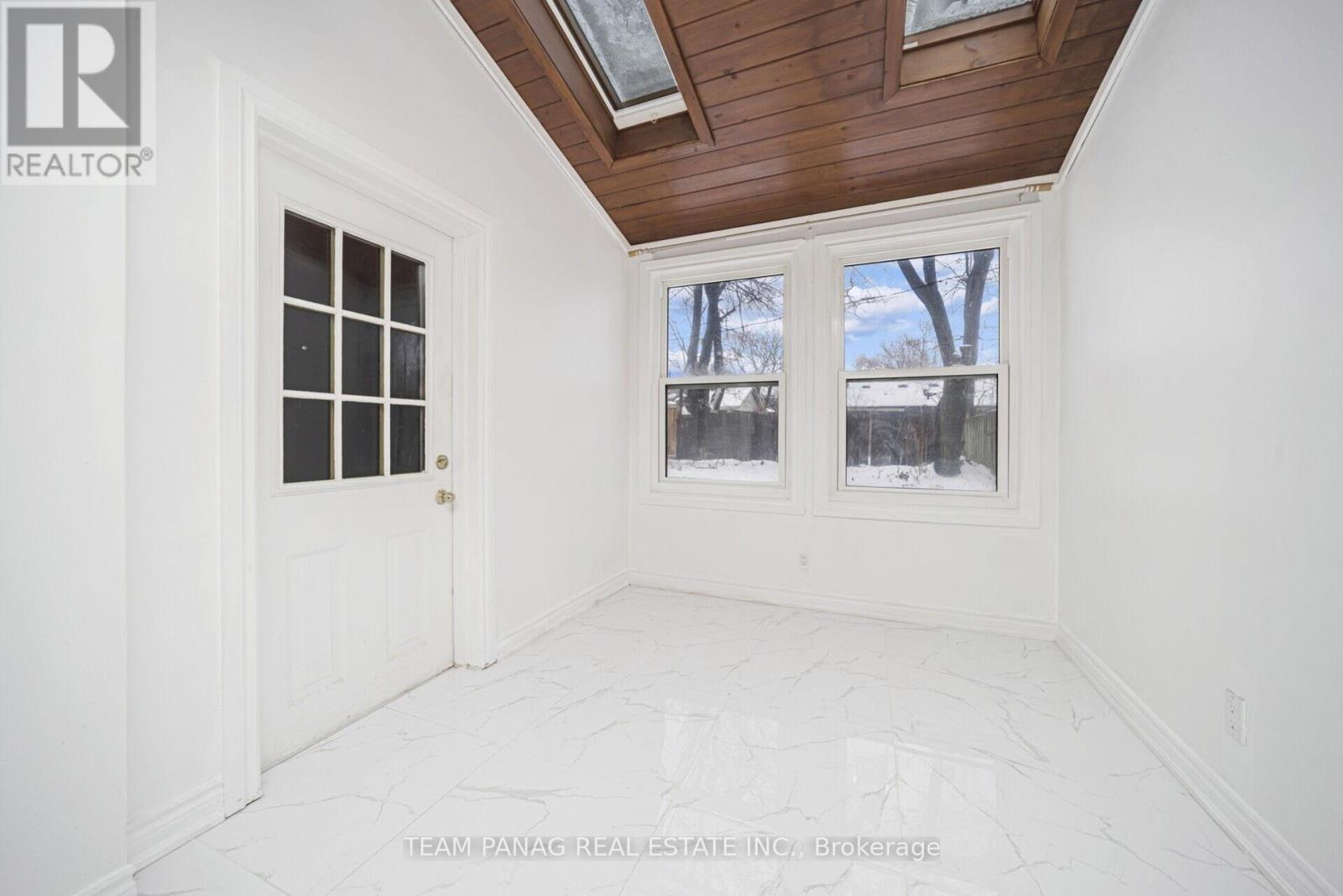 30 Parkway Avenue, Brampton, Ontario  L6X 2G4 - Photo 20 - W12805362