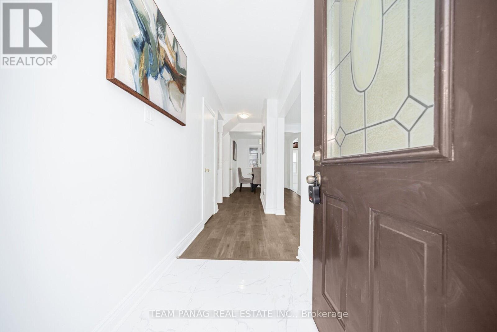 30 Parkway Avenue, Brampton, Ontario  L6X 2G4 - Photo 5 - W12805362