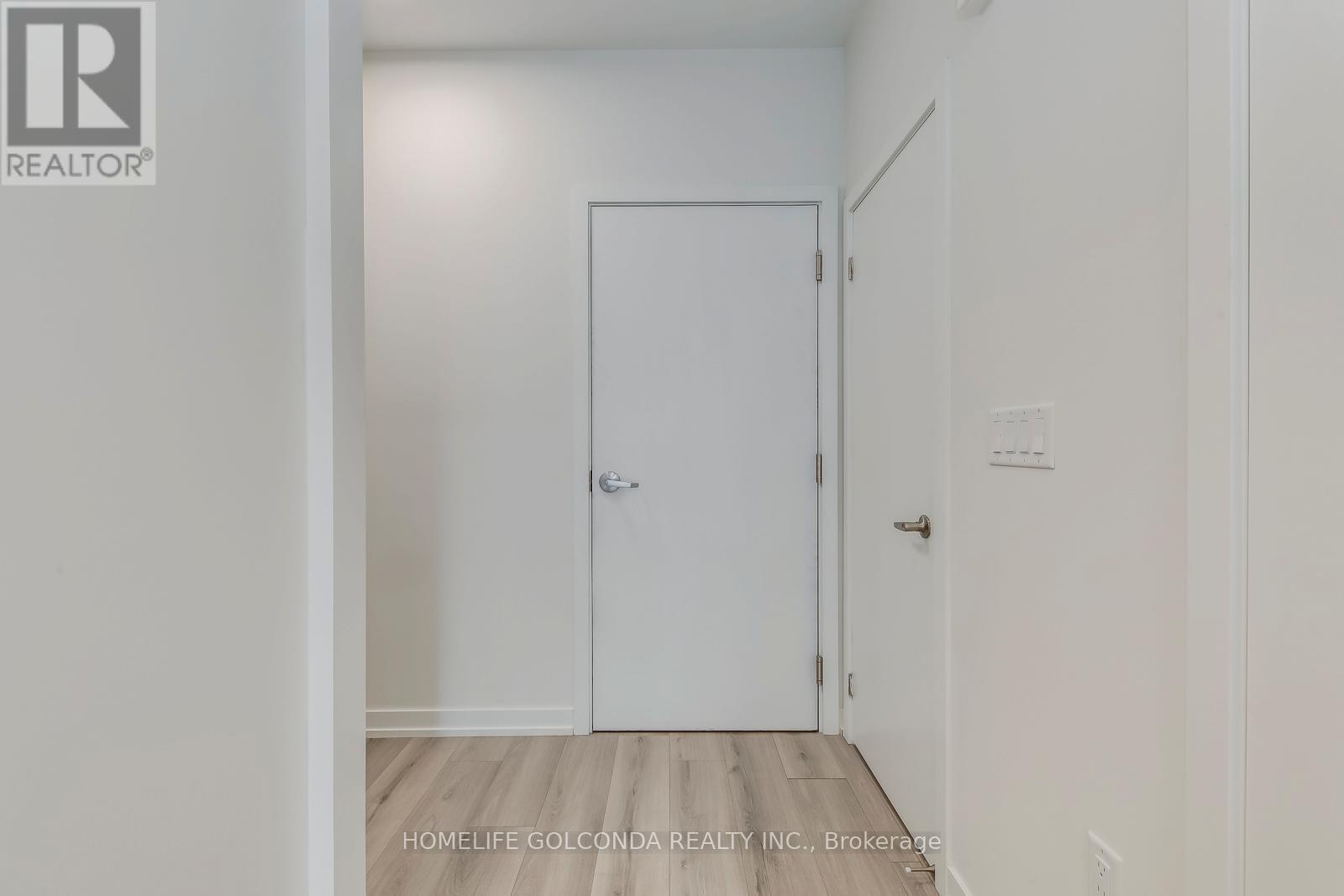 #4 - 3546 Colonial Drive, Mississauga, Ontario  L5L 0C1 - Photo 7 - W12805416