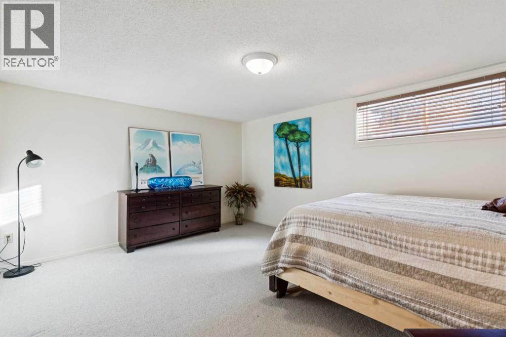 35 45 Street Sw, Calgary, Alberta  T3C 2B2 - Photo 20 - A2287636