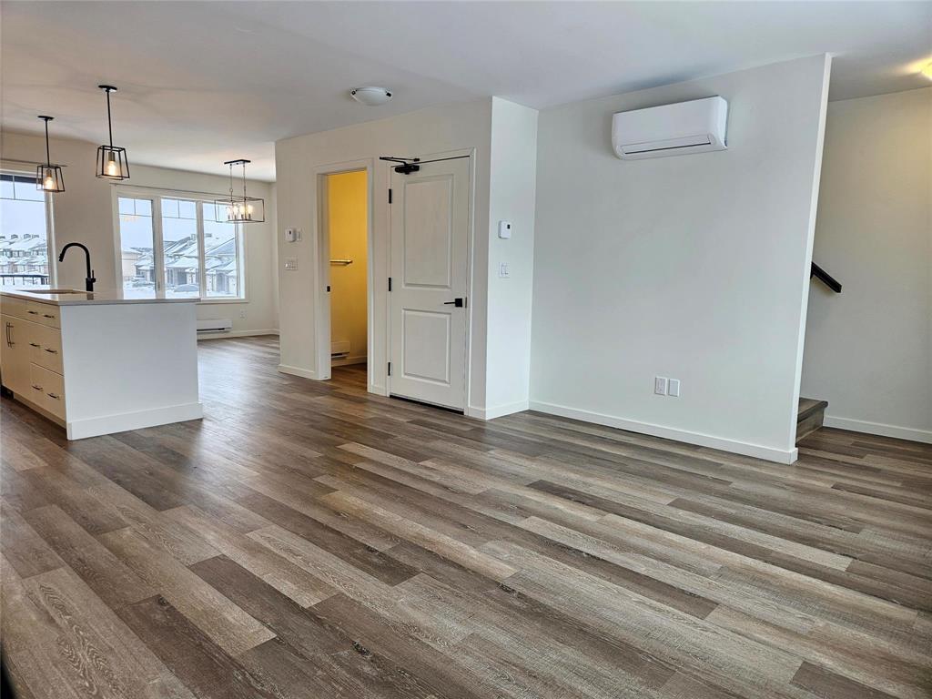 409 325 Parkeast Drive, Winnipeg, Manitoba  R3Y 1Z9 - Photo 12 - 202602954