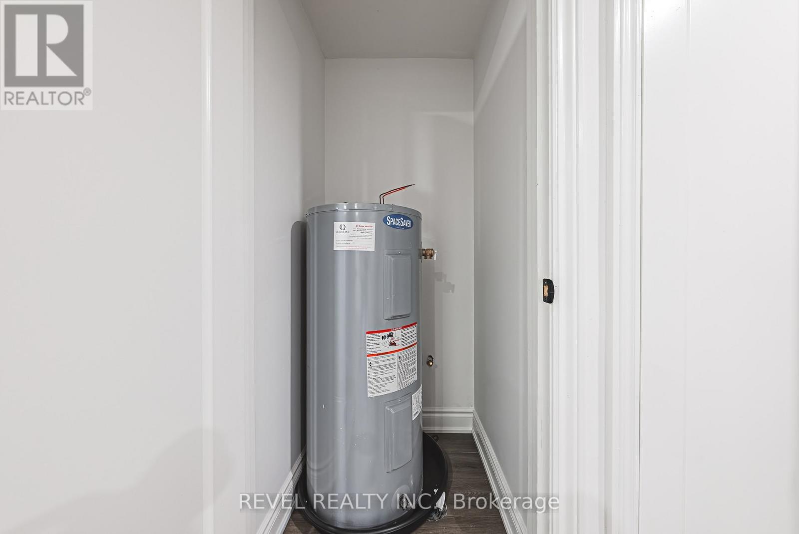 1127 Main Street E, Hamilton, Ontario  L8M 1P2 - Photo 41 - X12805360