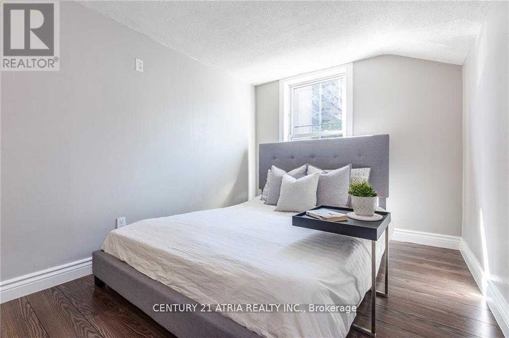 182 John Street, Hamilton, Ontario  L8L 4P2 - Photo 11 - X12805382