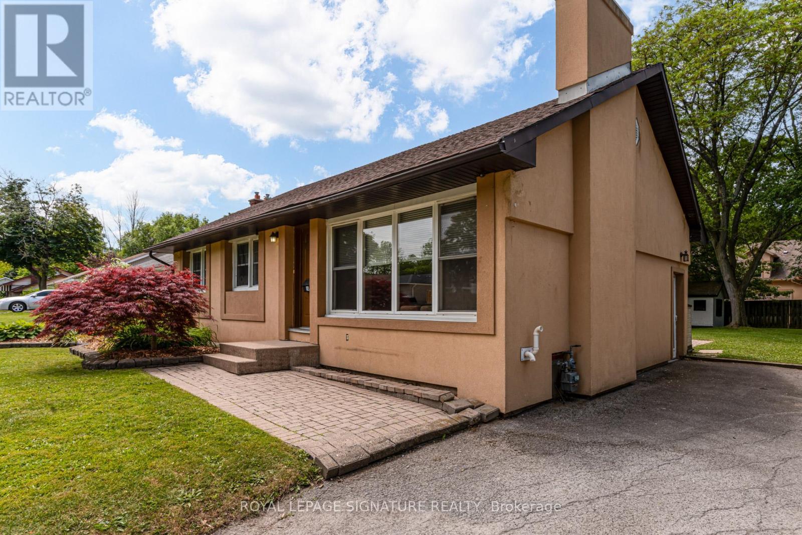 14 Caroline Street, St. Catharines (Glendale/glenridge), Ontario  L2T 3G1 - Photo 4 - X12805402