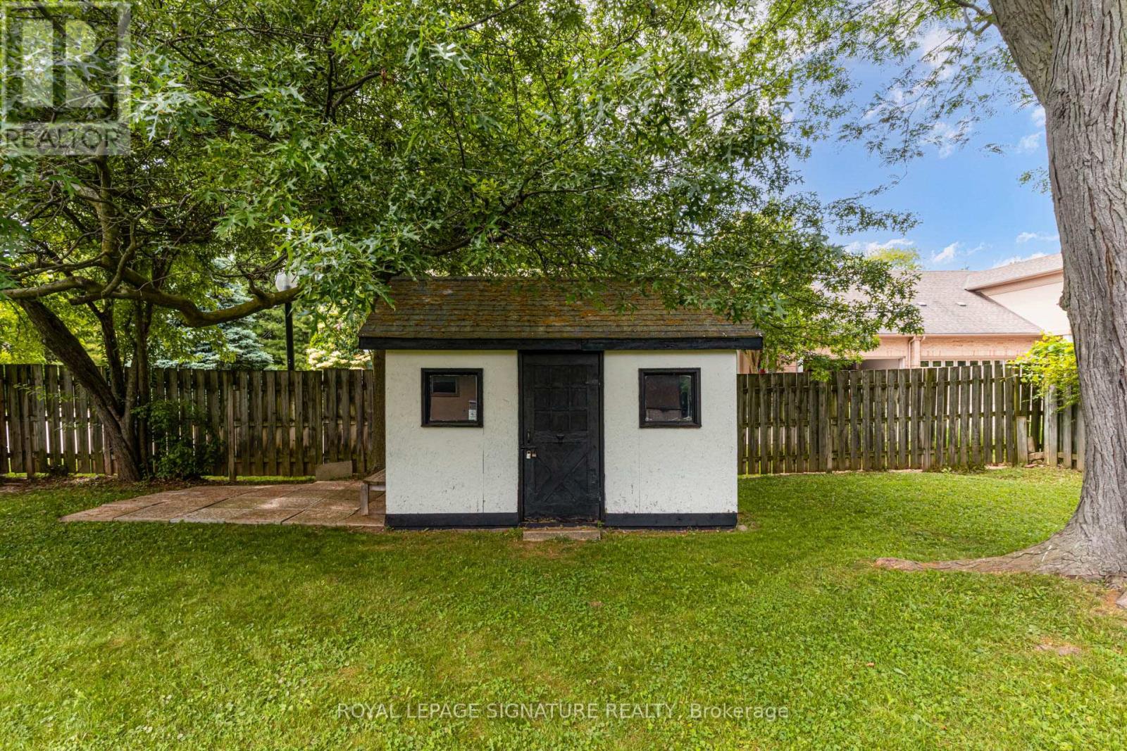 14 Caroline Street, St. Catharines (Glendale/glenridge), Ontario  L2T 3G1 - Photo 41 - X12805402