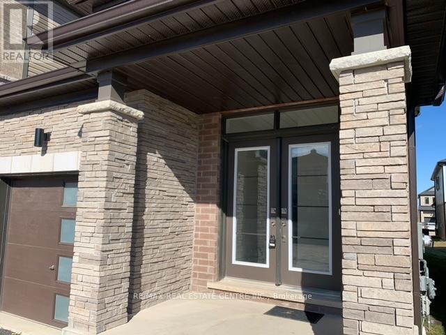 16 Monteith Drive S, Brantford, Ontario  L3T 0W6 - Photo 2 - X12805422