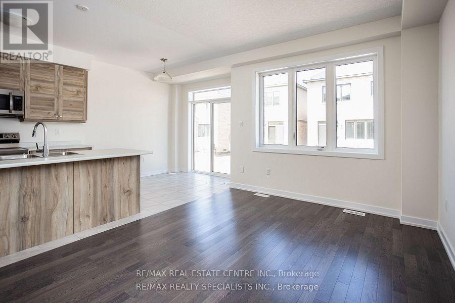 16 Monteith Drive S, Brantford, Ontario  L3T 0W6 - Photo 25 - X12805422