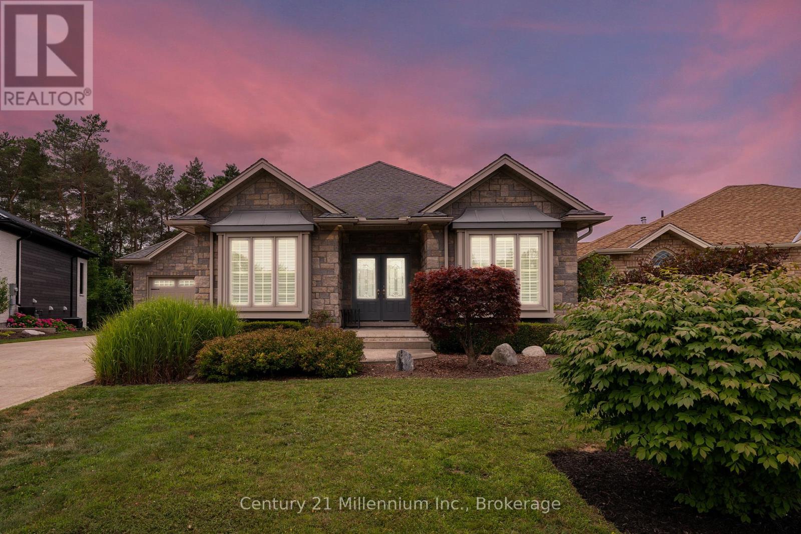 6 GLEN ABBEY COURT, Meaford, Ontario