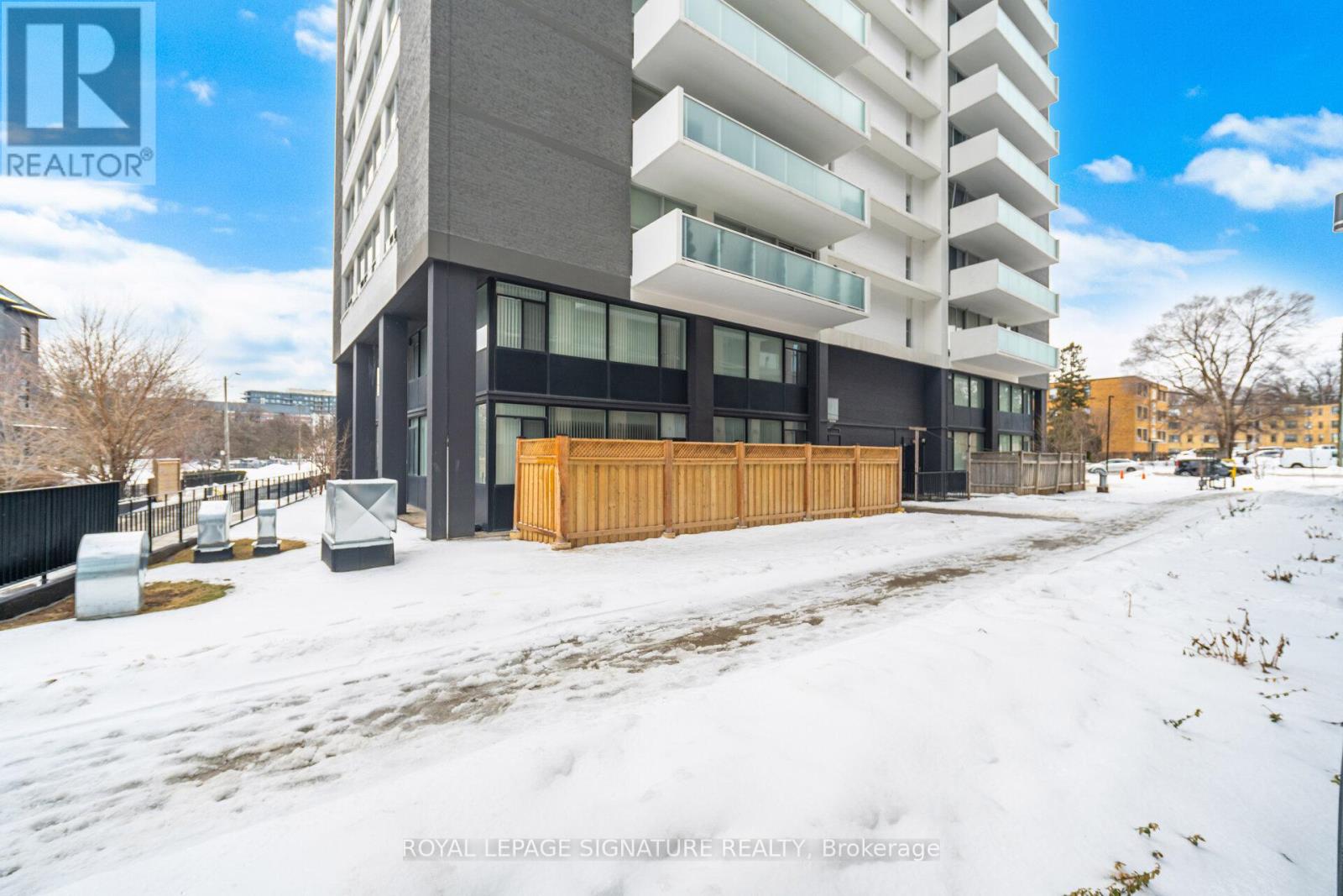 109 - 293 The Kingsway, Toronto, Ontario  M9A 0E8 - Photo 38 - W12798906